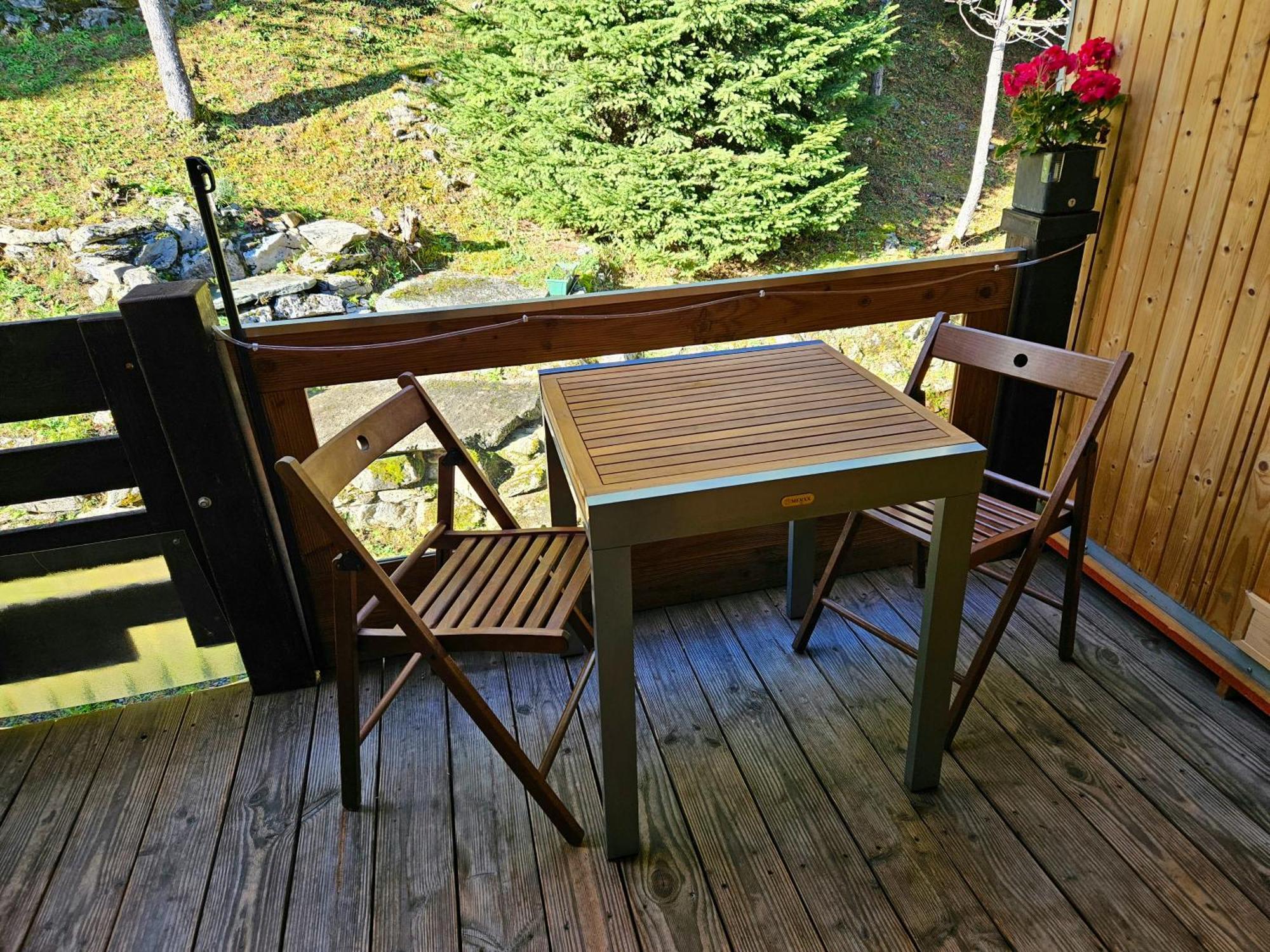 Gemuetliche Fewo Mit Sauna Inmitten Der Berge 迈林根 外观 照片